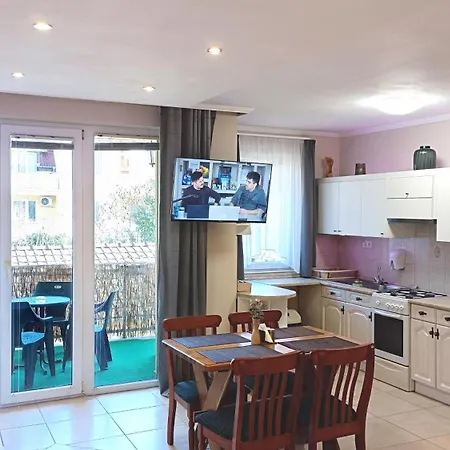 Balcony Apartment Szeged